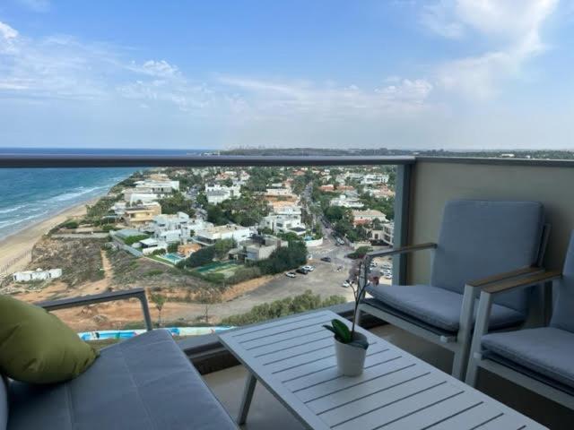 Luxury Sea View Apartment Herzliya Exterior foto